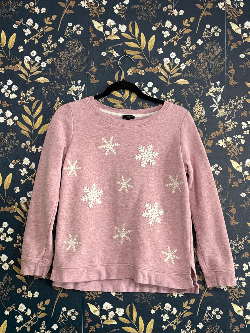 Talbots Dusty Pink Snowflake Pullover Sweatshirt Winter Size S Petite